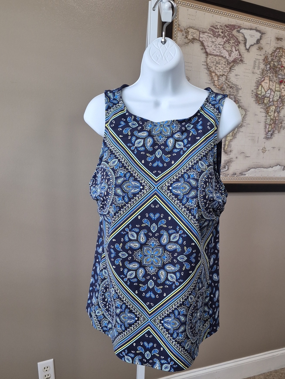 Lands' End Navy Blue Paisley Medallion Swim Tank Size 16